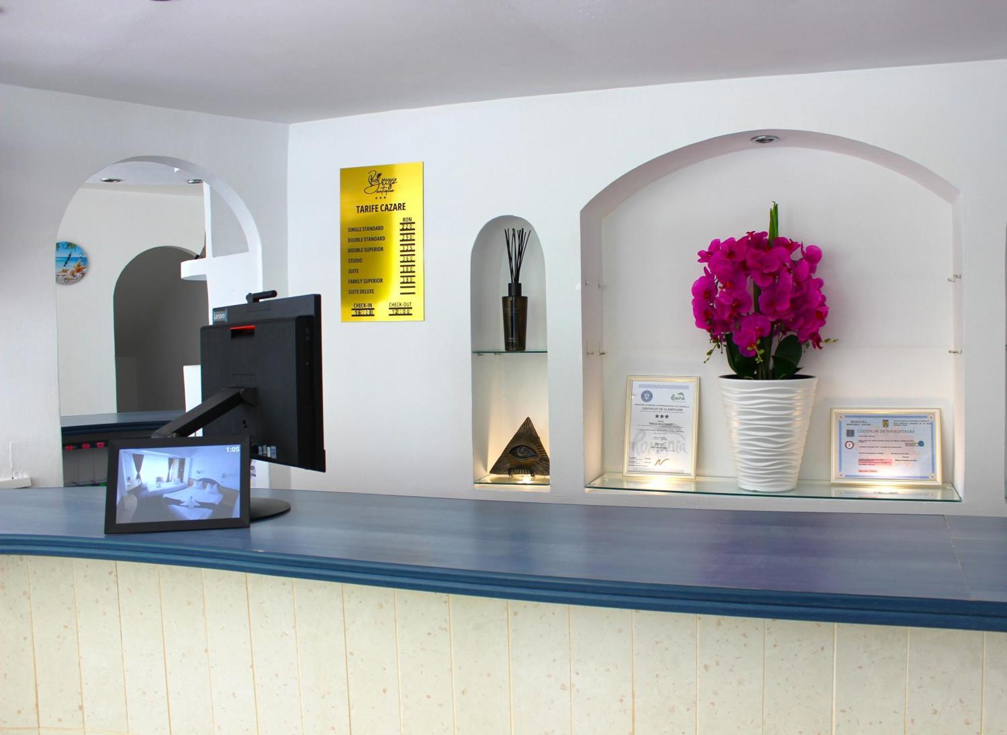 Briza Boutique Hotel Mamaia Exterior photo
